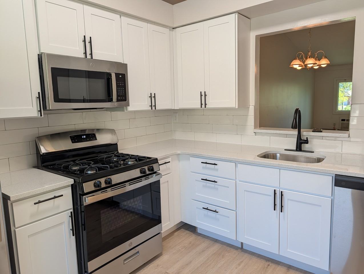 85 N Middletown RoadApt D-10 #D10 - Photo 7 of 10