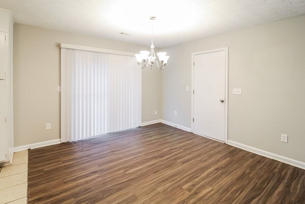 1893 Gingham Way - Photo 5 of 16