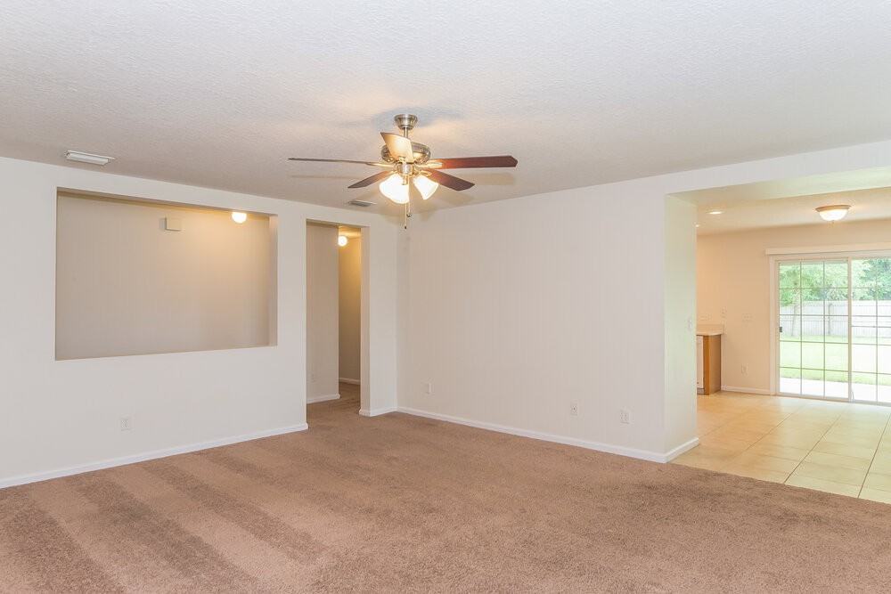 7166 Newman Lake Ct - Photo 4 of 16