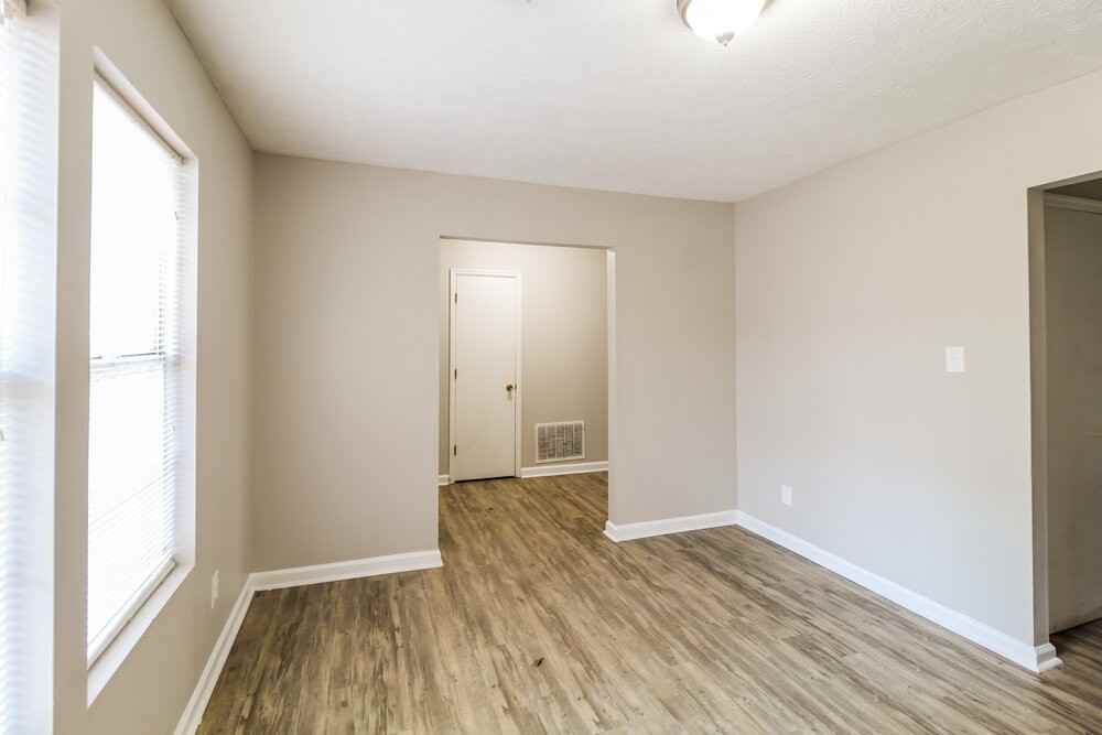 4265 Loveless Pl - Photo 7 of 16