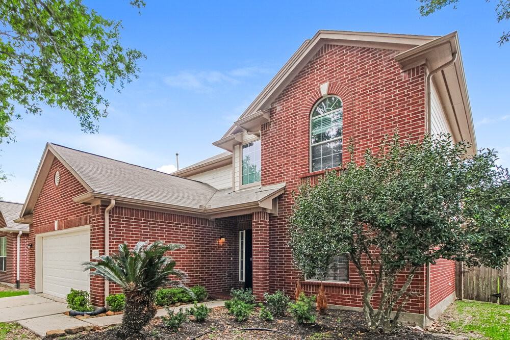 11305 Shoal Creek Dr - Photo 4 of 17