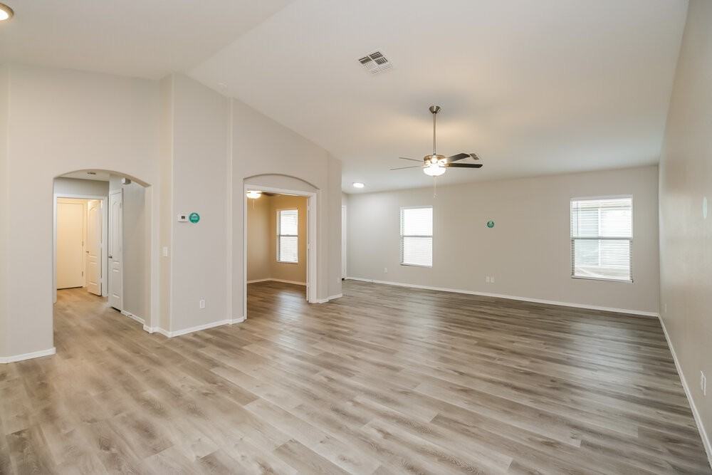 39378 N Parisi Cir - Photo 4 of 16