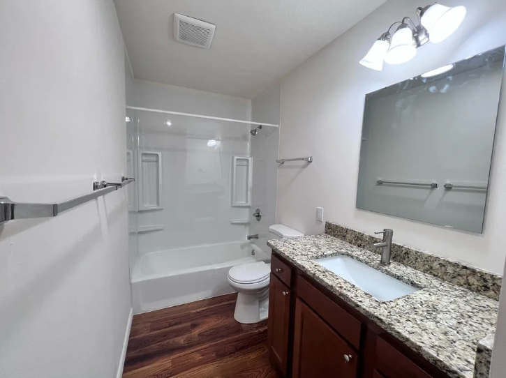 2706 S 1st St #A - Photo 6 of 12