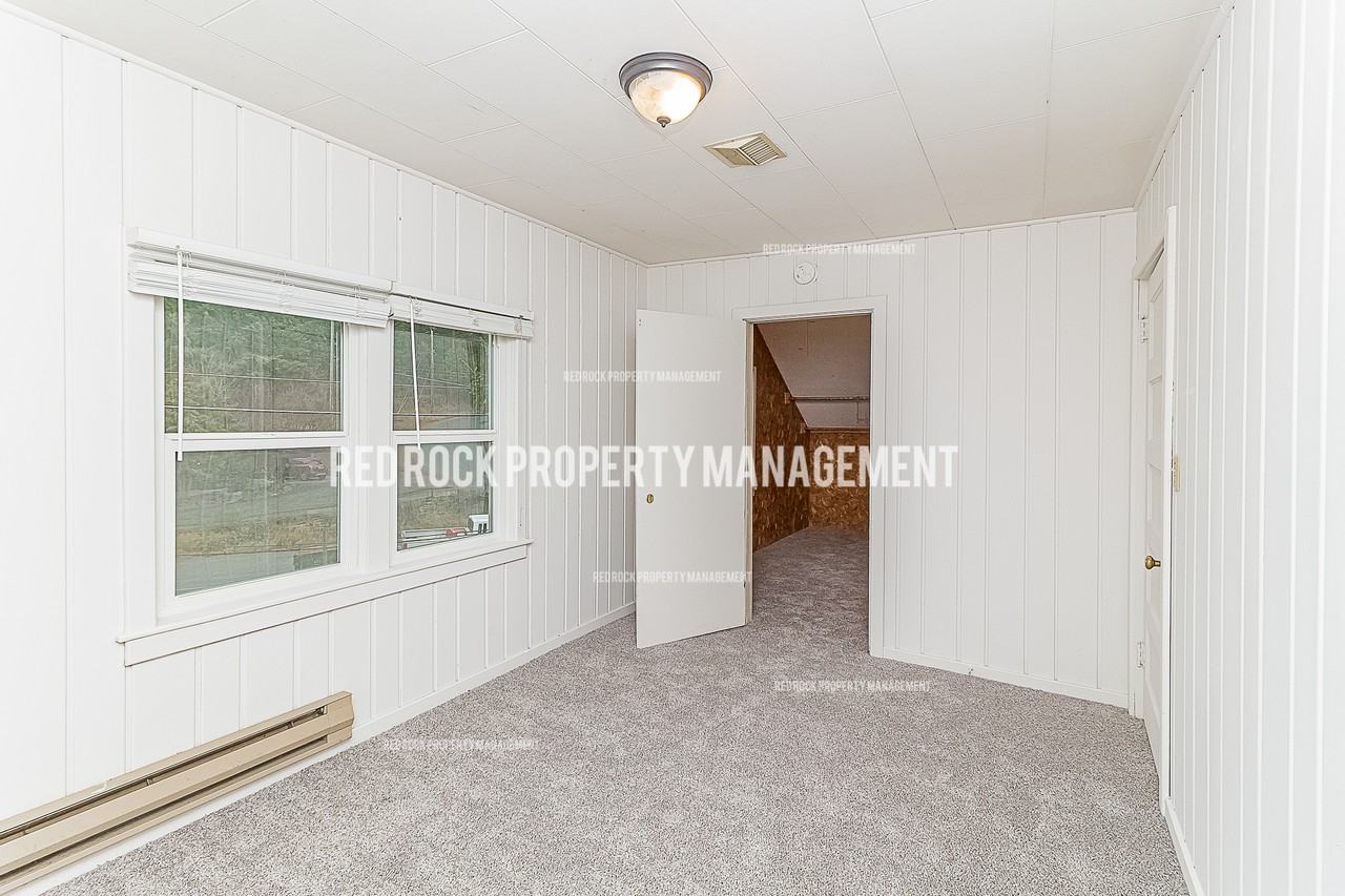 2321 E French Gulch Rd #1 - Photo 7 of 11