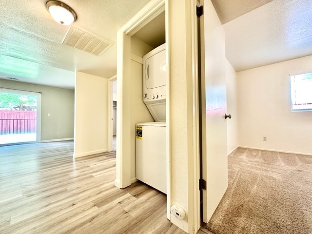 815 Hazel St #D - Photo 5 of 22