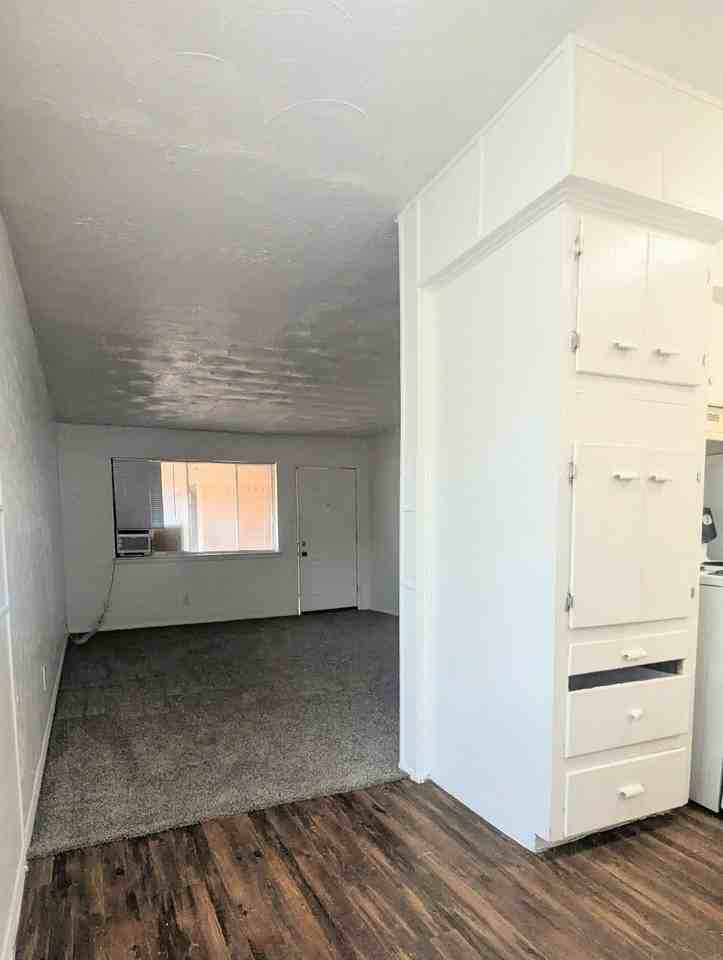 Gaston Twelve Apartments - Photo 4 of 29
