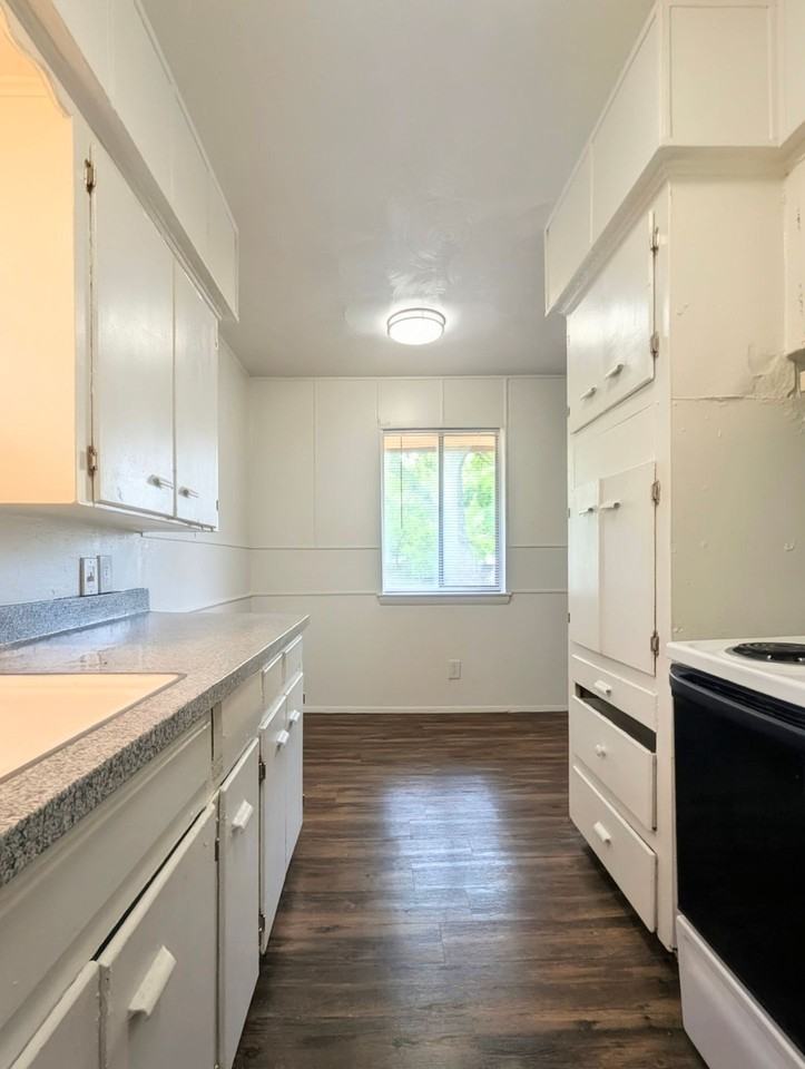 Gaston Twelve Apartments - Photo 7 of 29