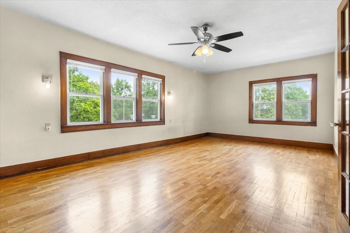 201 Elm - B #B - Photo 2 of 9