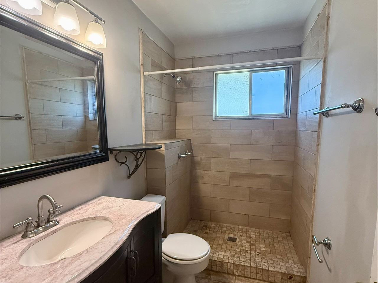 2623 Vail Ave #1 - Photo 6 of 6