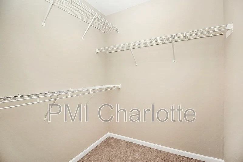 2510 S Ridge Ave - Photo 7 of 22