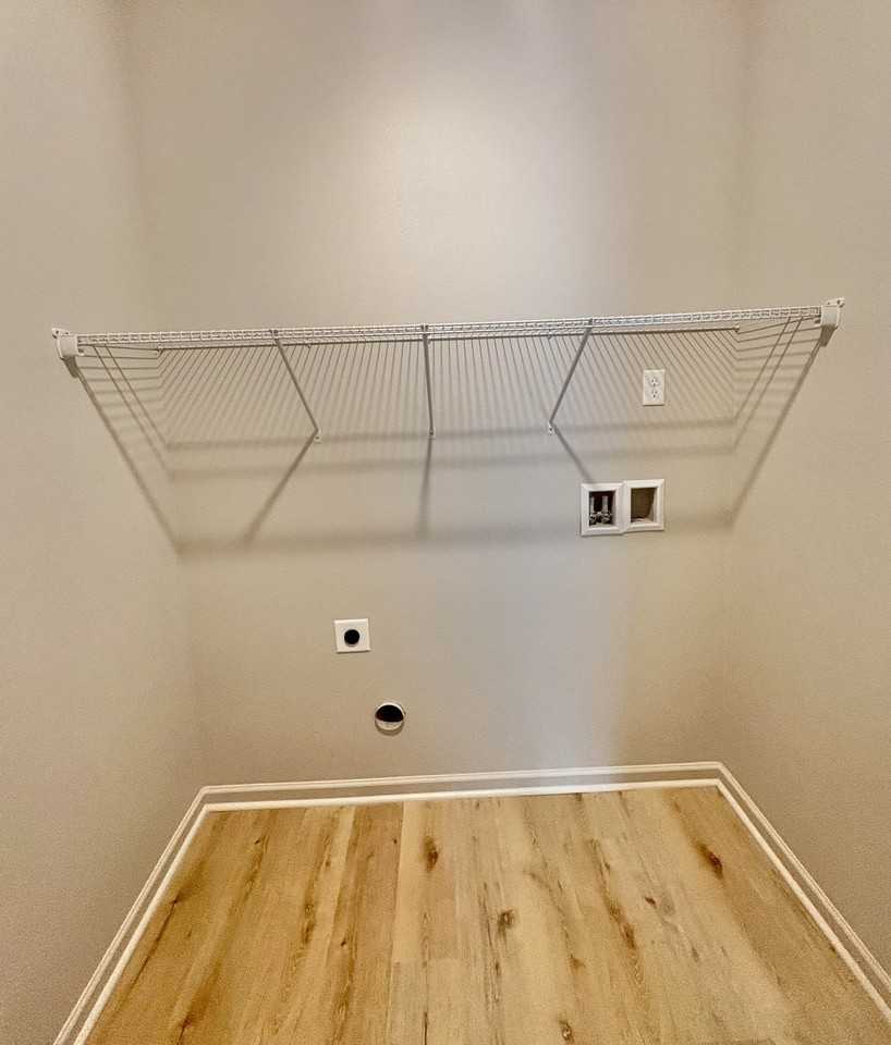 1501 Avenue AApartment #1501-13 - Photo 3 of 13