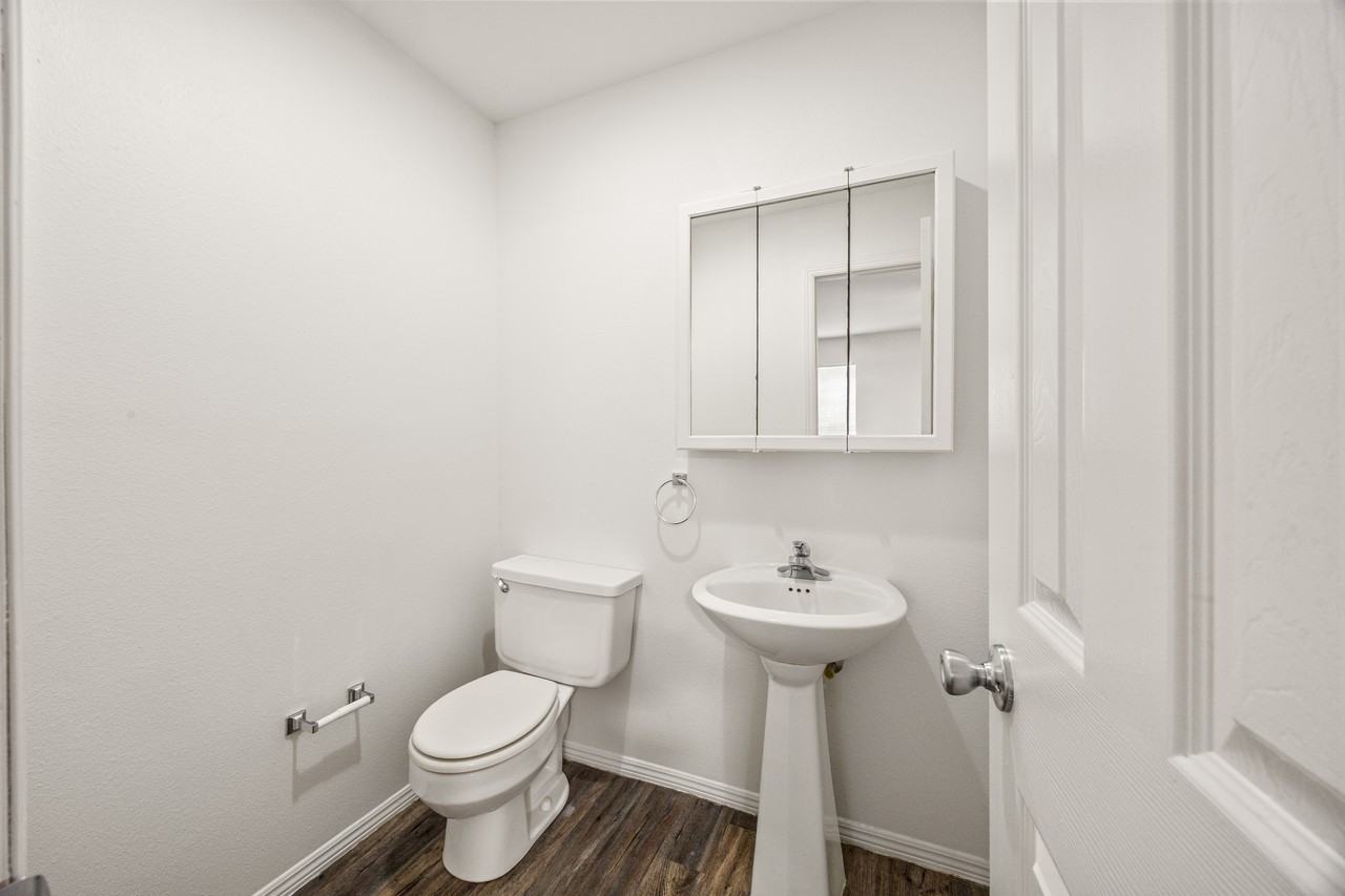 1005 N Molly Ct #1005MC - Photo 7 of 22