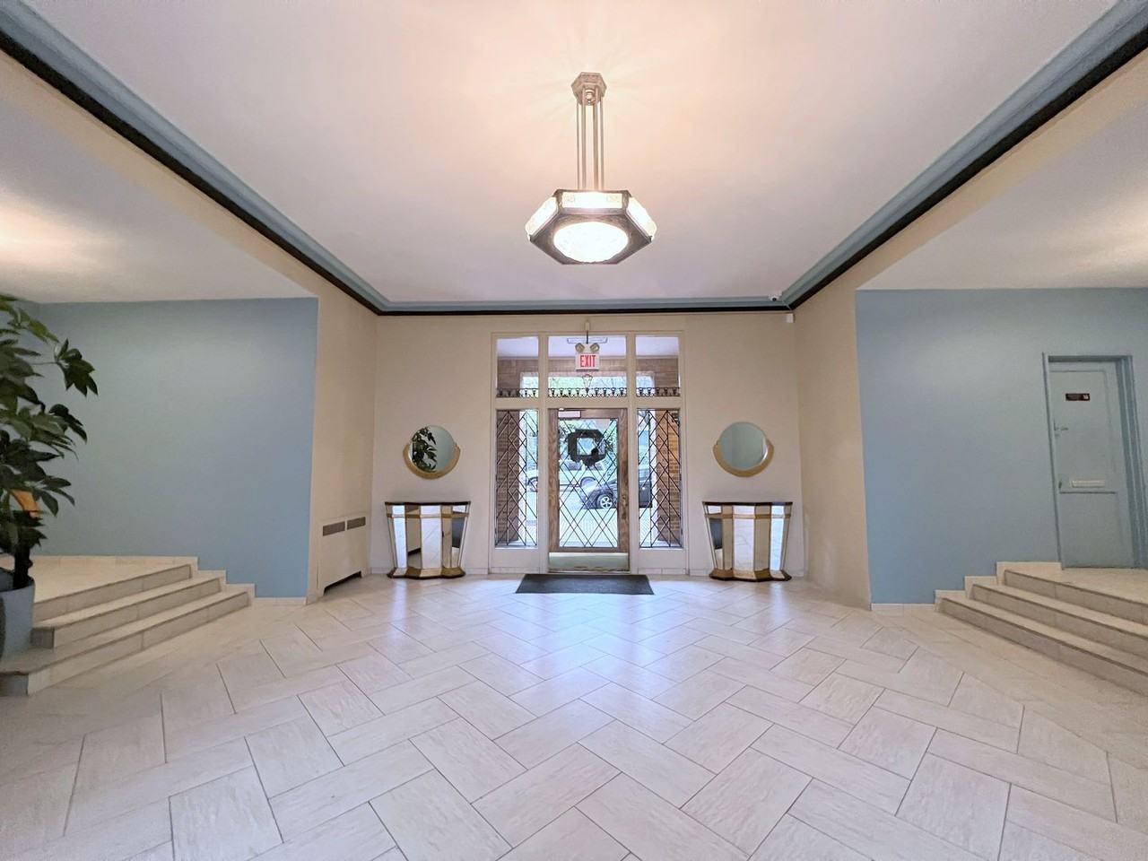 REGENT APARTMENTS (REG01) - Photo 2 of 47