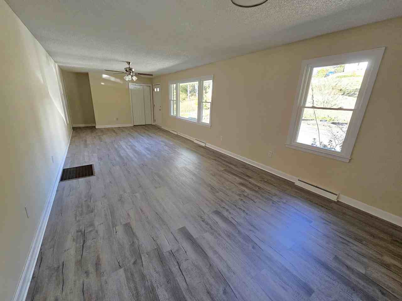 609 Memorial Drive Ext #1 - Photo 4 of 27