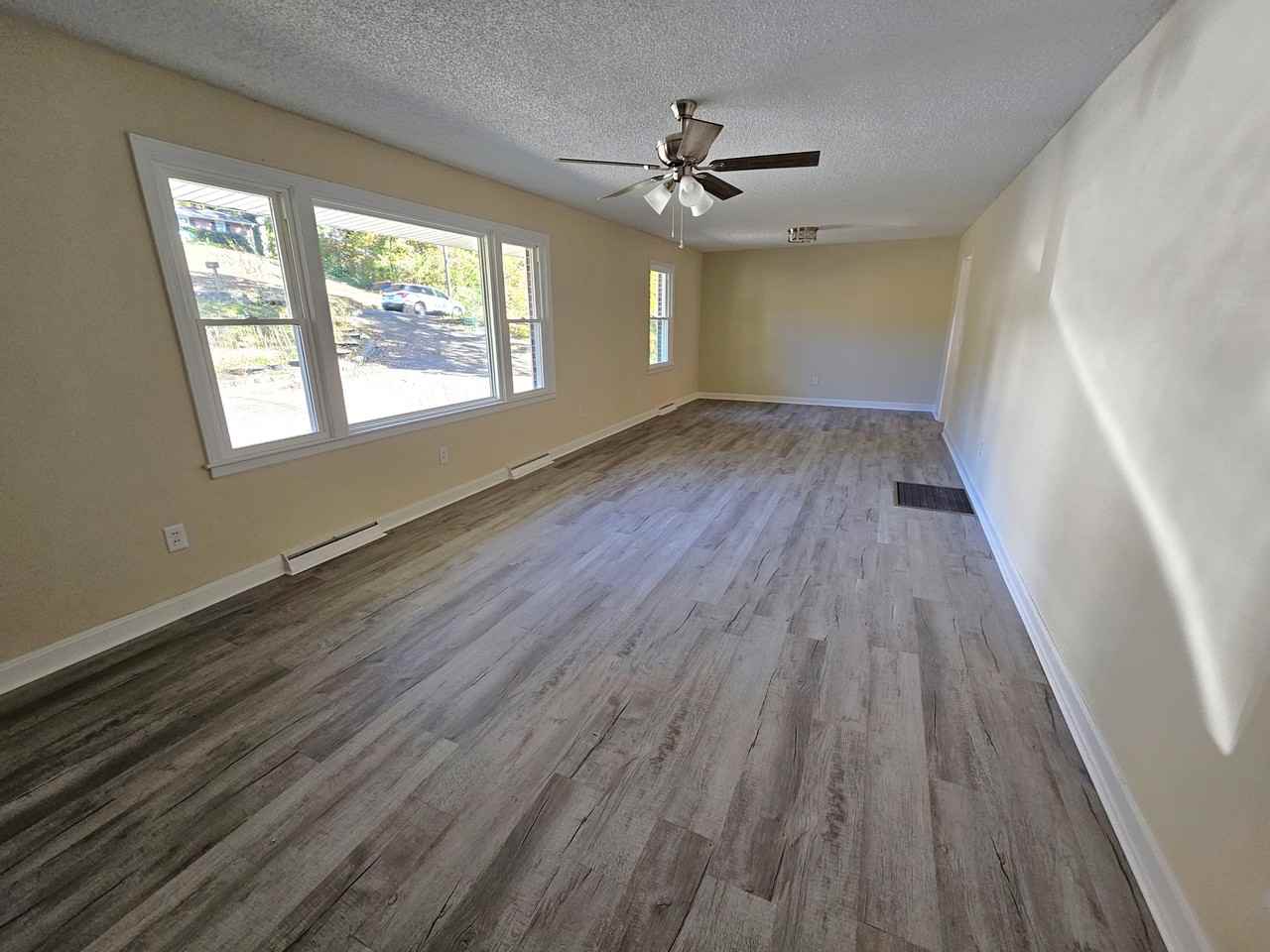 609 Memorial Drive Ext #1 - Photo 5 of 27