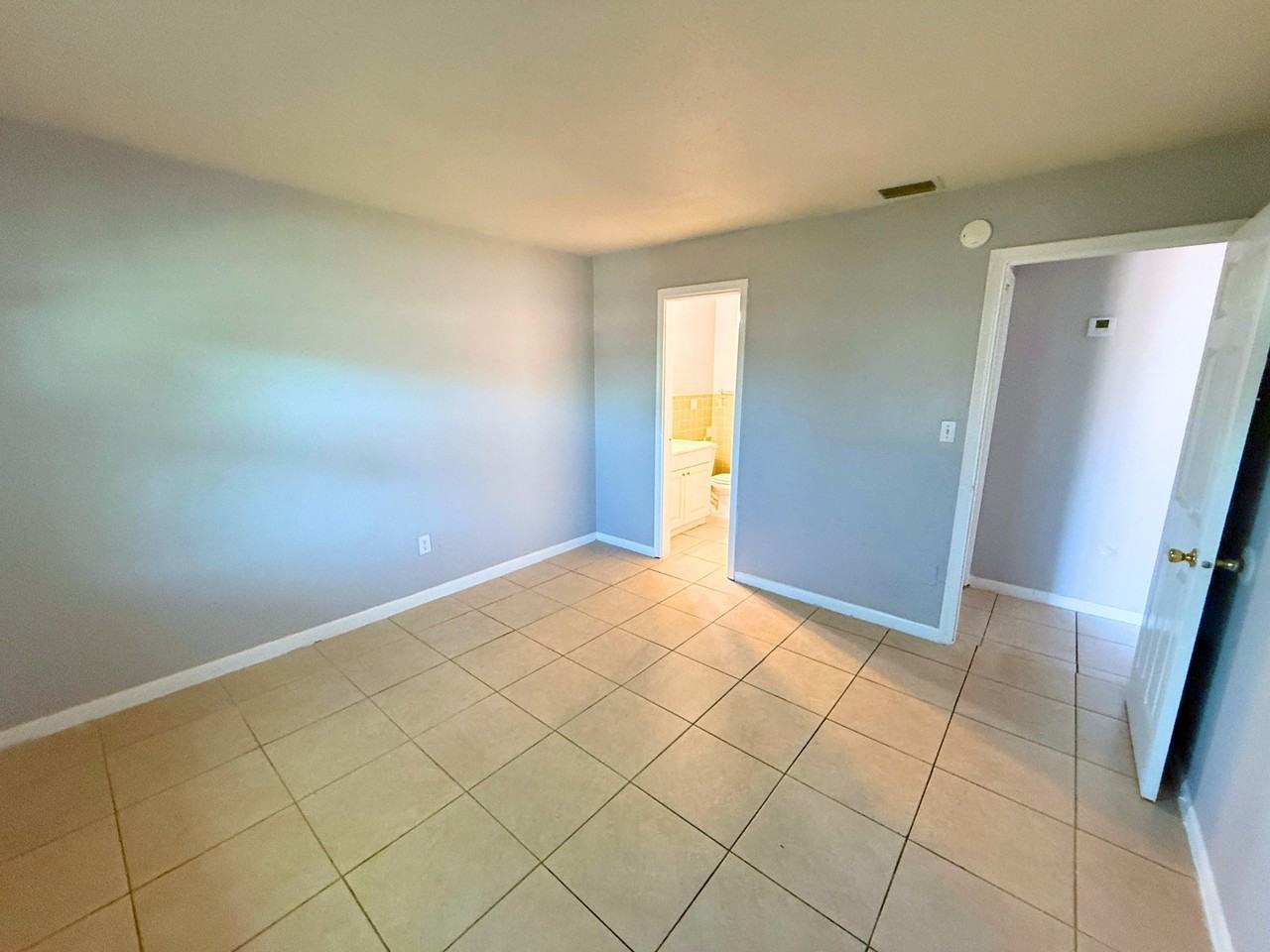 2220 Nw 59th Ave #36 - Photo 6 of 14