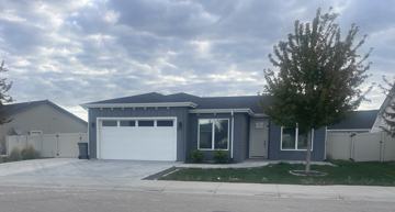 featured image of 412 Red Rose St #1