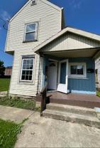 Blaine Avenue - 213 1/2 - Photo 1 of 1