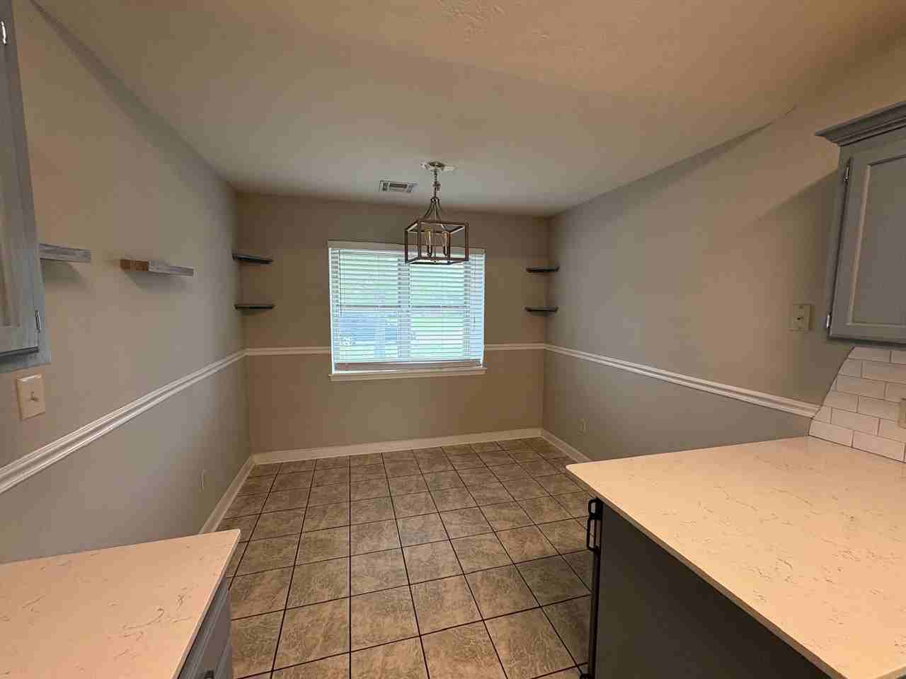 2413 Sw 41st St #1 - Photo 4 of 10