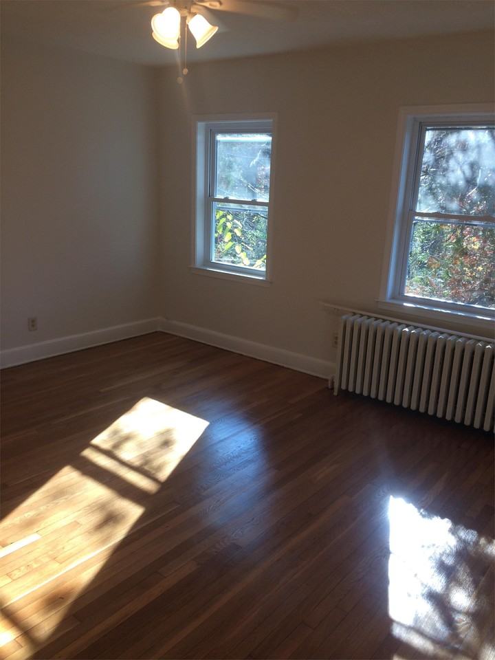 1323 Anacostia Rd Se #2 - Photo 5 of 11