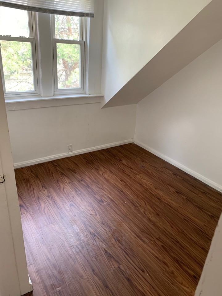 1718 N Carolina St #3 - Photo 4 of 6