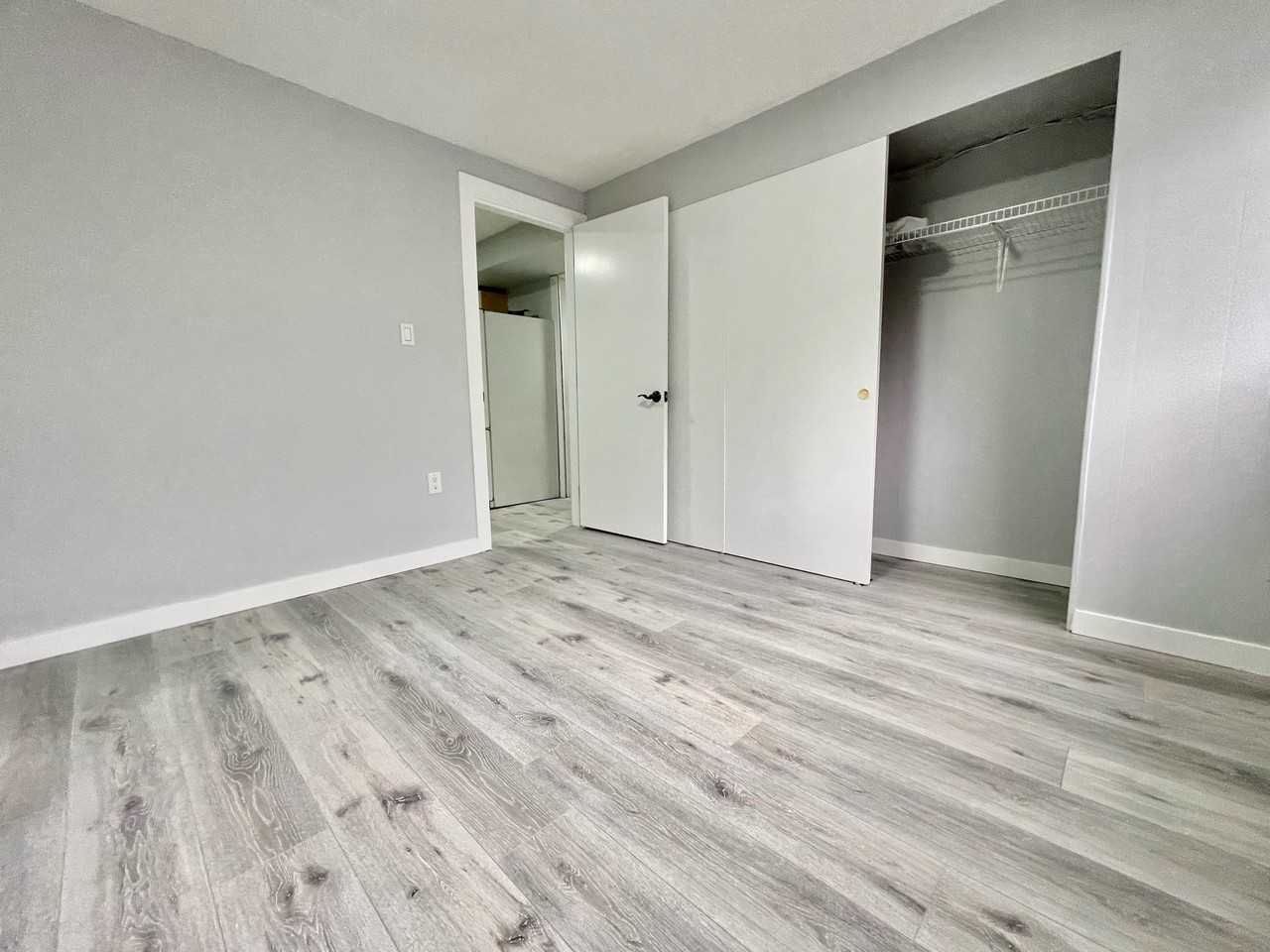 2139 Tyner St Lowr - Photo 2 of 13