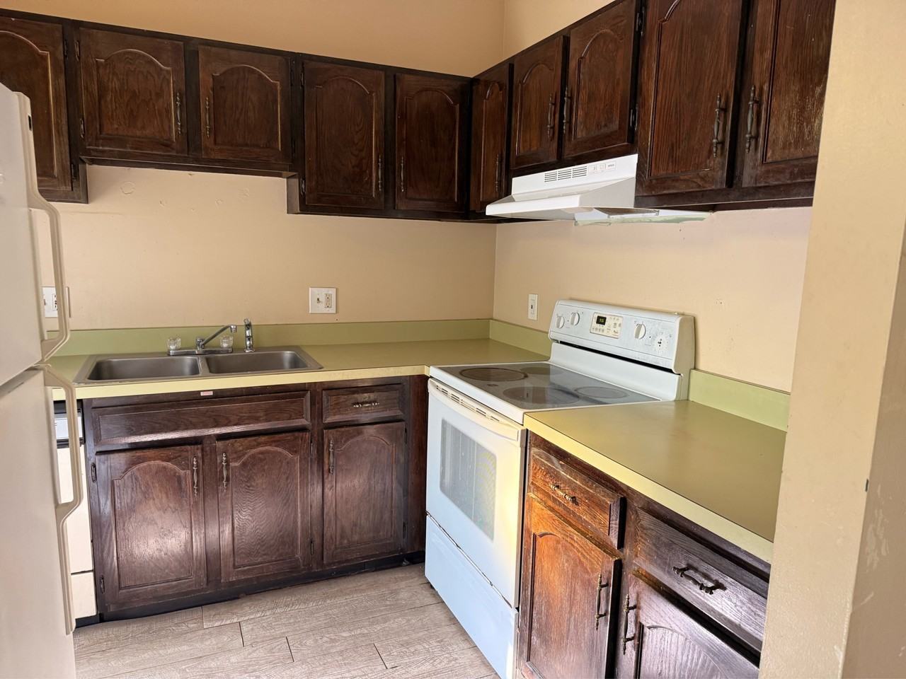 407 Wethersfield Ave #407-3 - Photo 3 of 7