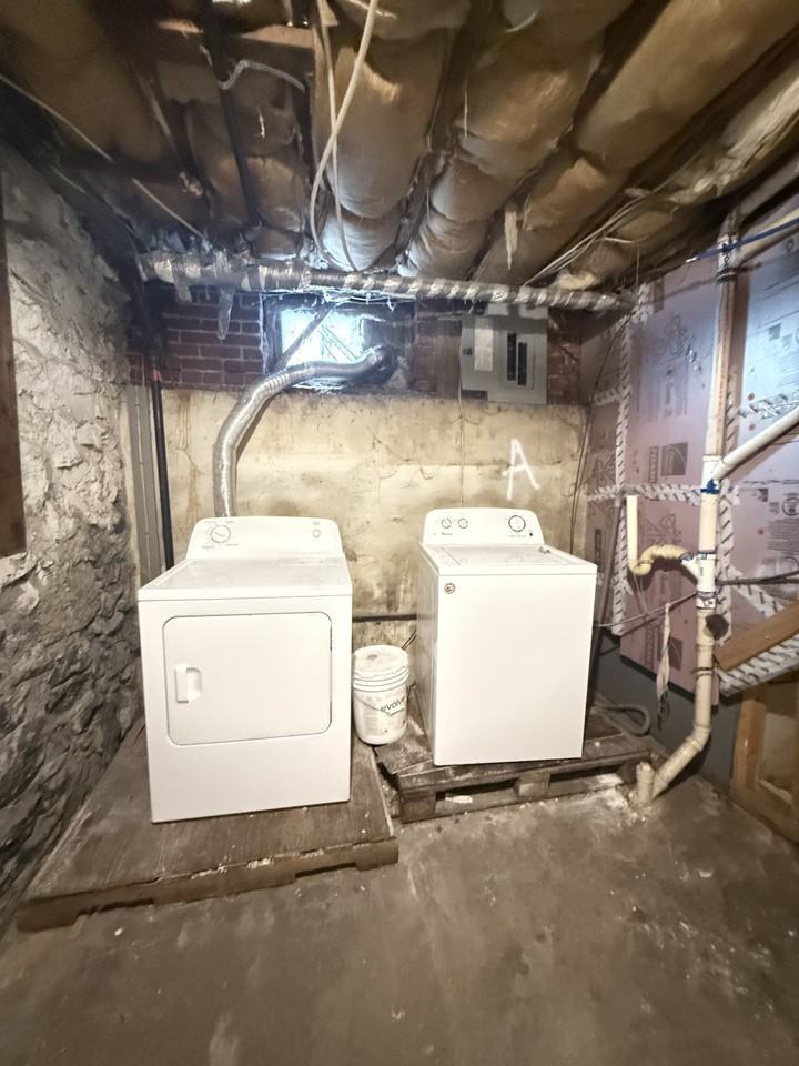 3005 Derry St #1 - Photo 6 of 17
