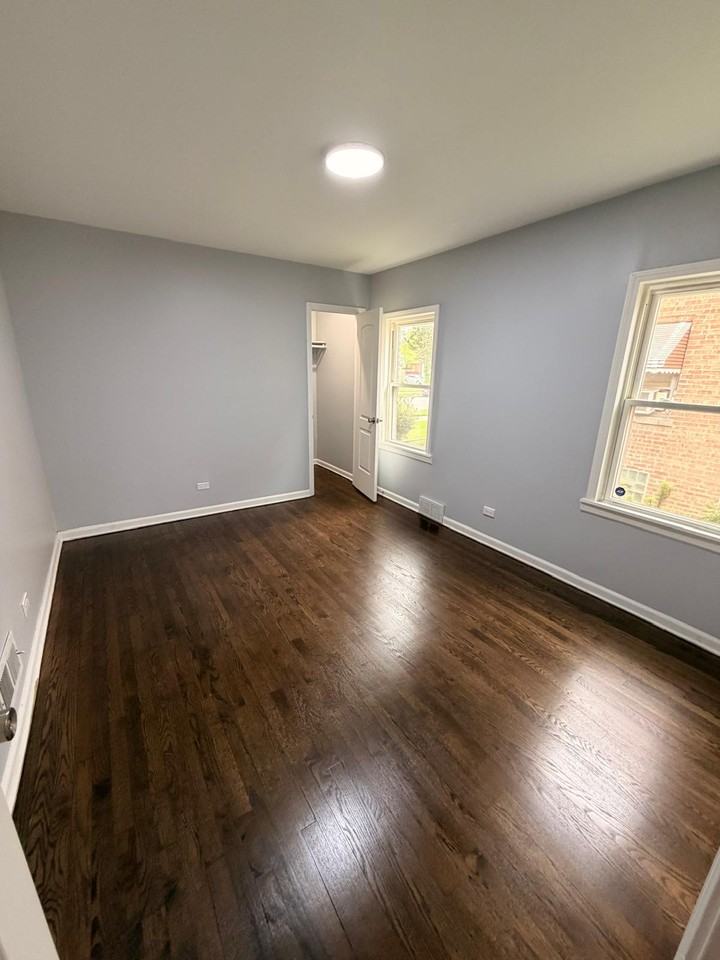 12141 S Wentworth Ave #1