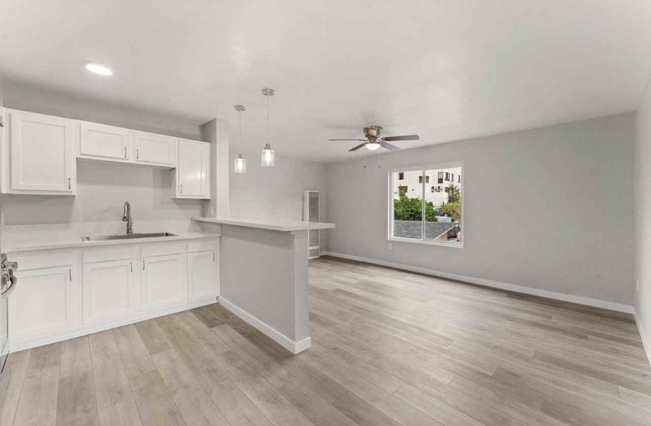 320 Willie James Jones Ave #3 - Photo 3 of 9