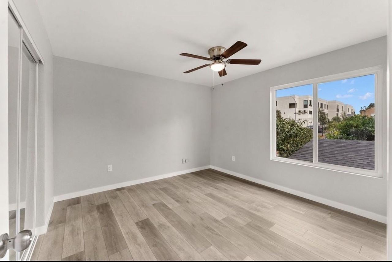 320 Willie James Jones Ave #3 - Photo 6 of 9