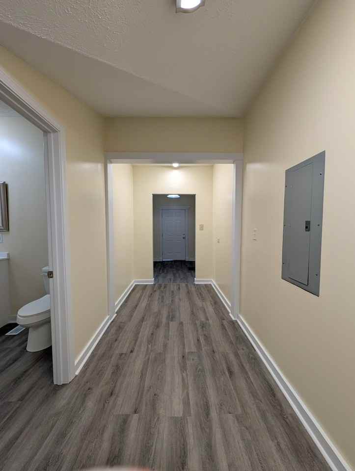 84 Wommack Ave #1 - Photo 6 of 32
