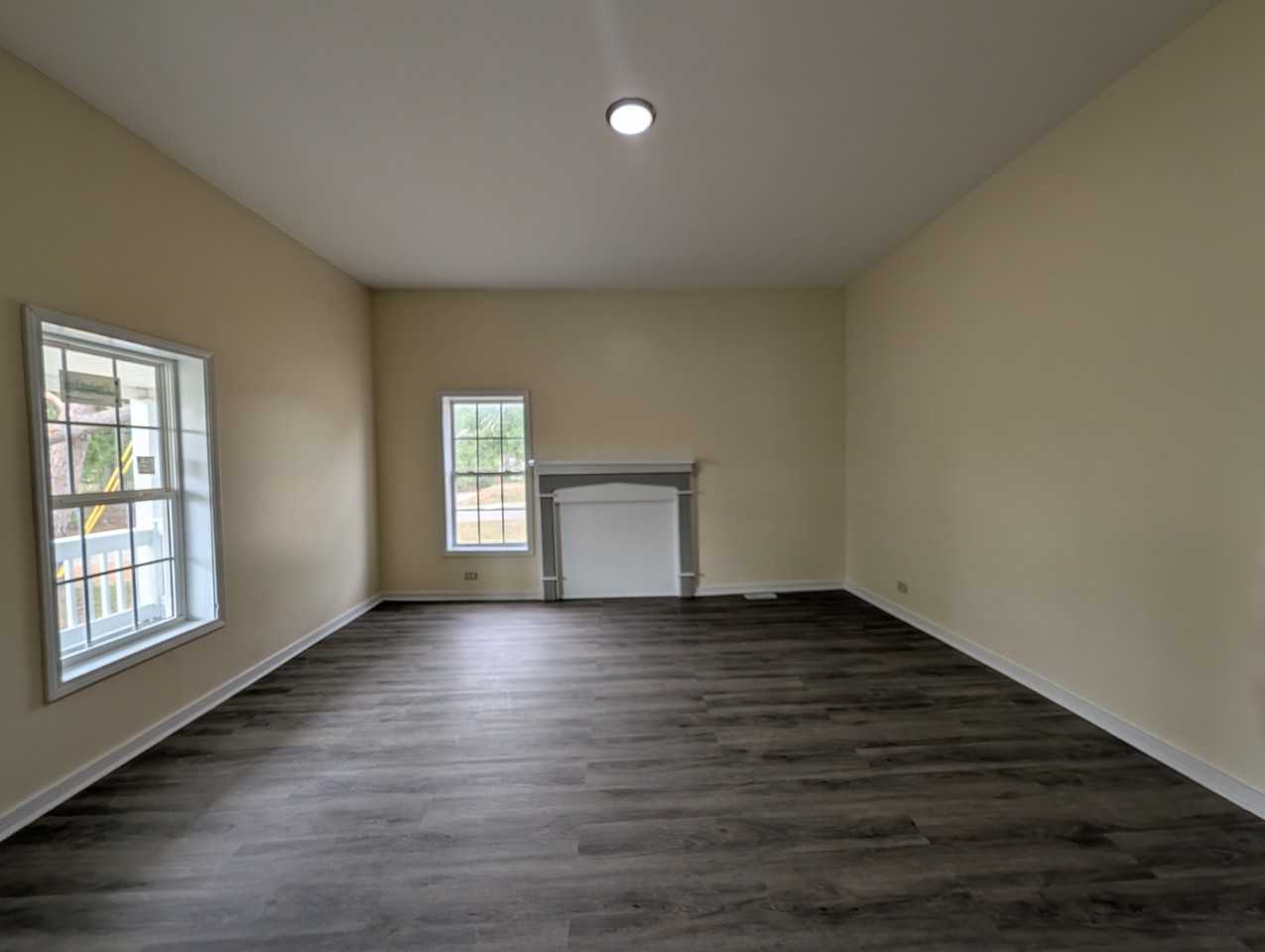 84 Wommack Ave #1 - Photo 7 of 32