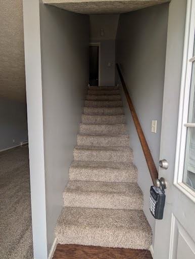 214 Patricia Dr #I - Photo 6 of 7