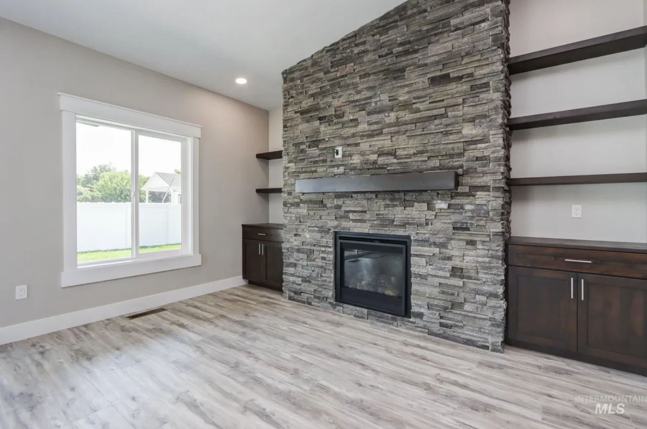 3024 Sepulveda Dr #1 - Photo 4 of 22