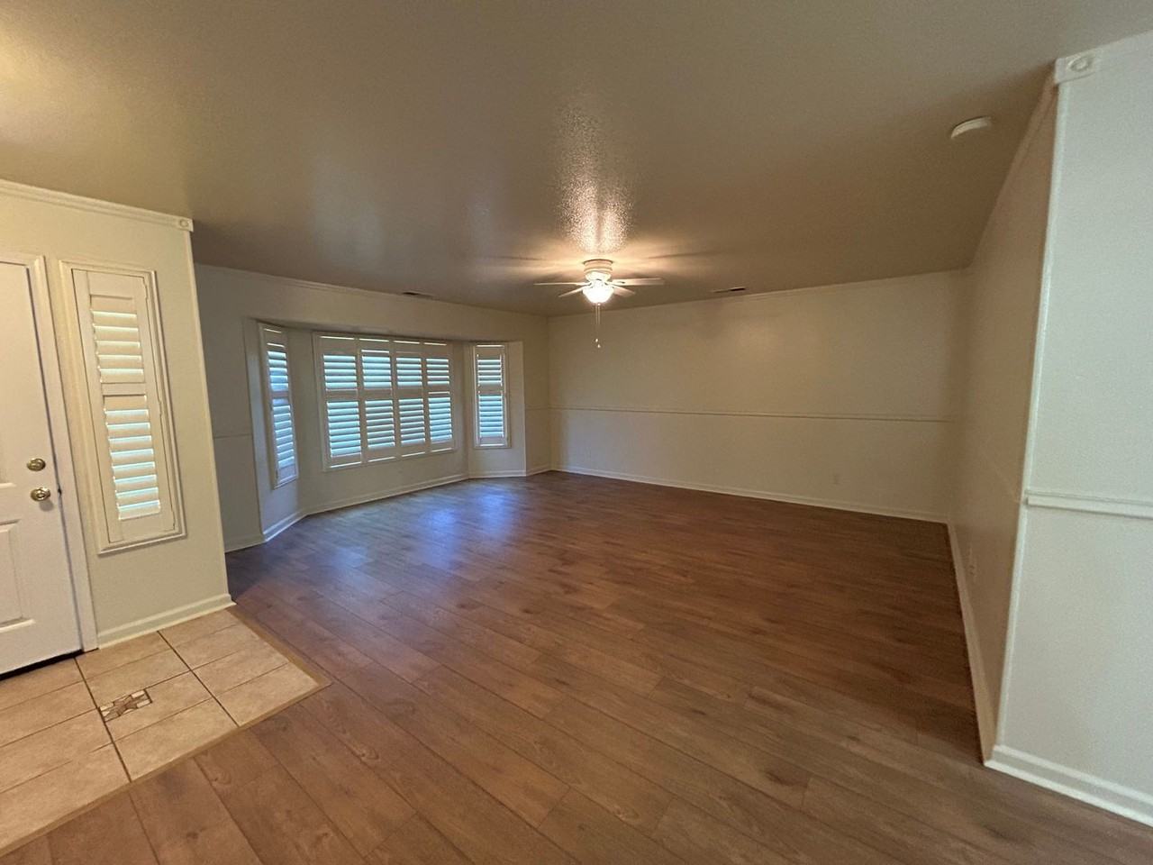 3190 Driftstone Dr - Photo 5 of 28