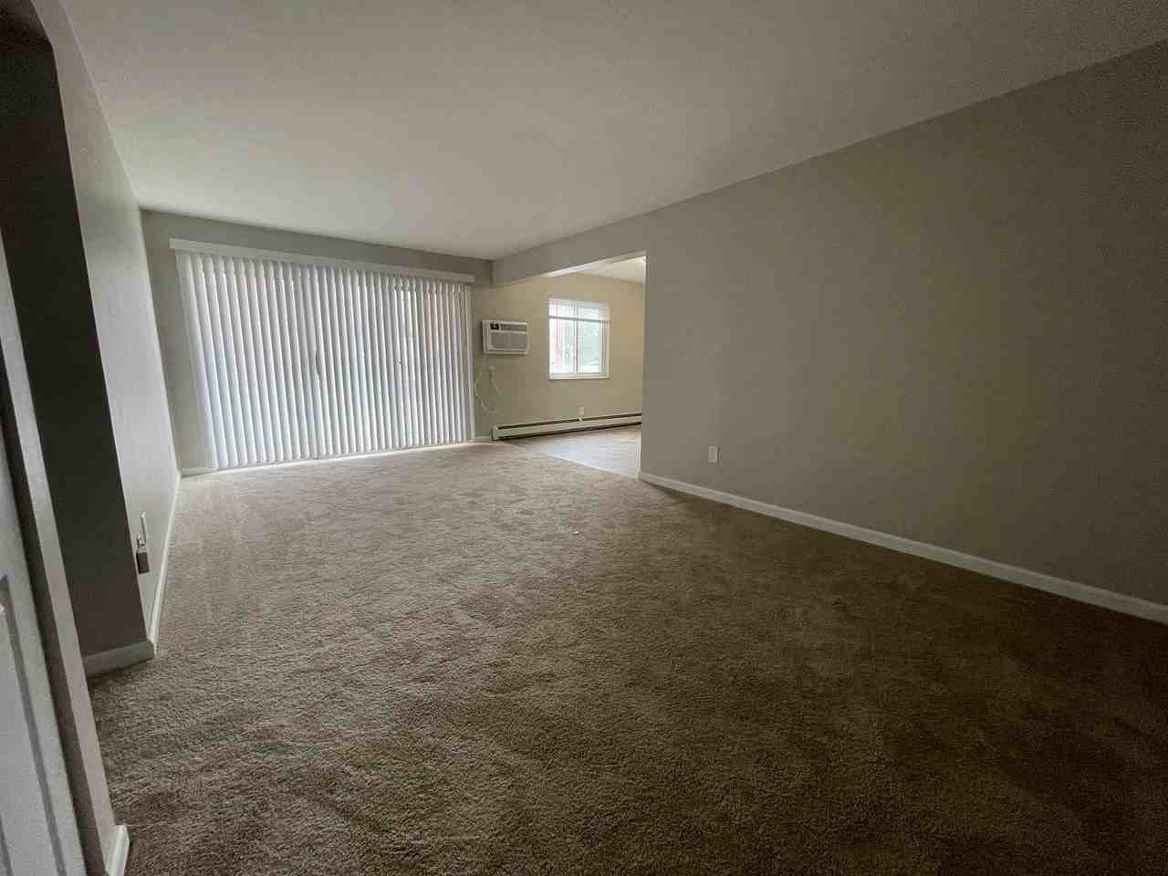 95 Circle Drive - 16 #16 - Photo 4 of 9