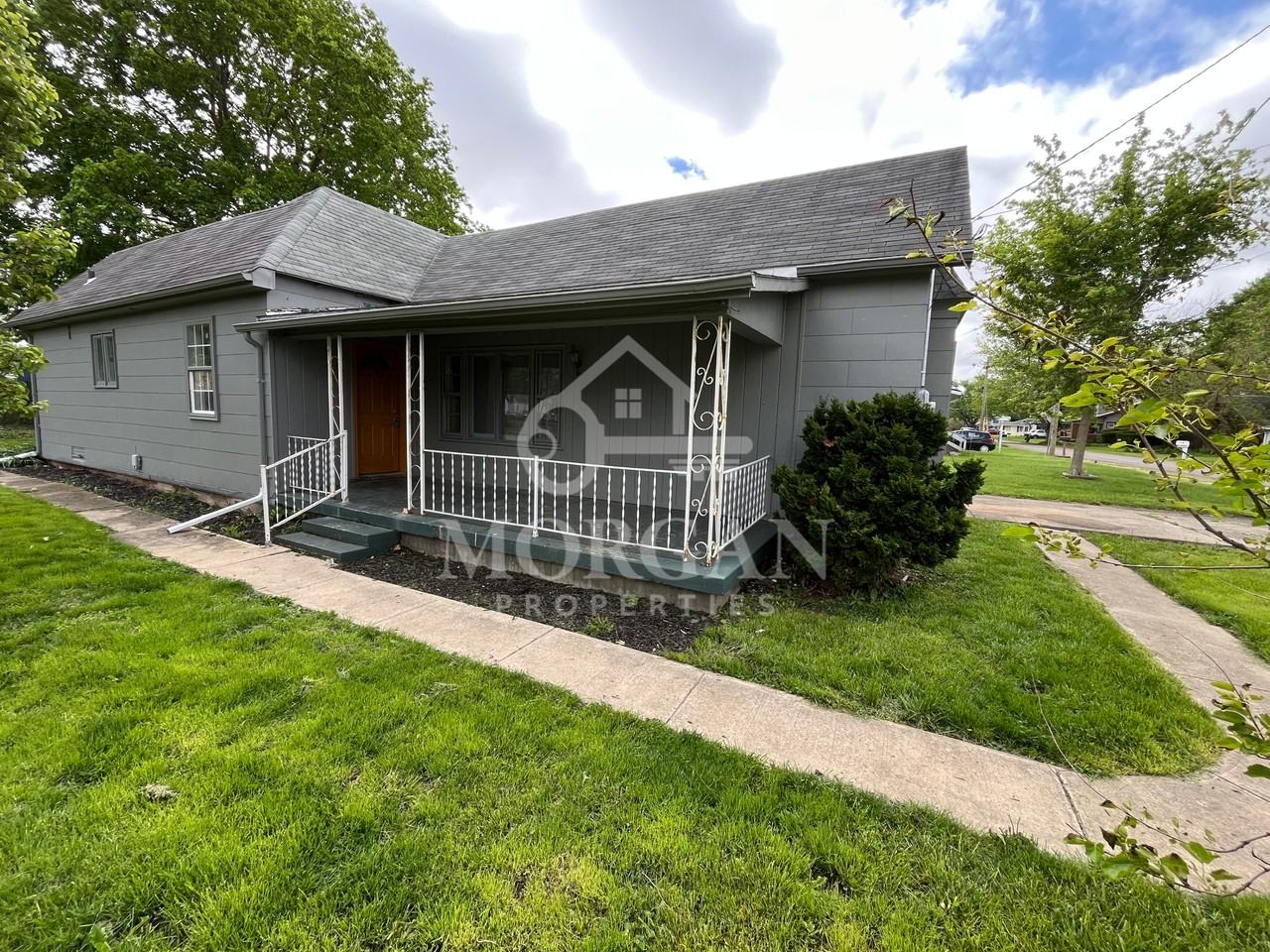 8110 S Edwards Ave #1