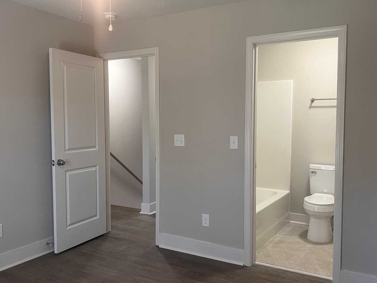 120 Country Club Rd #B - Photo 2 of 29