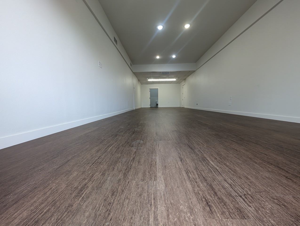 2531 W Morton St #1 - Photo 3 of 12