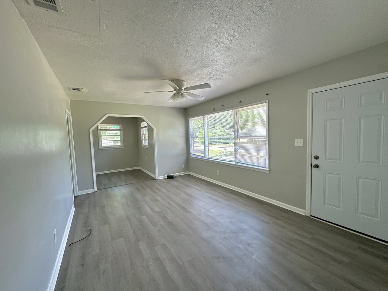 803 Lausanne Dr #1 - Photo 3 of 17