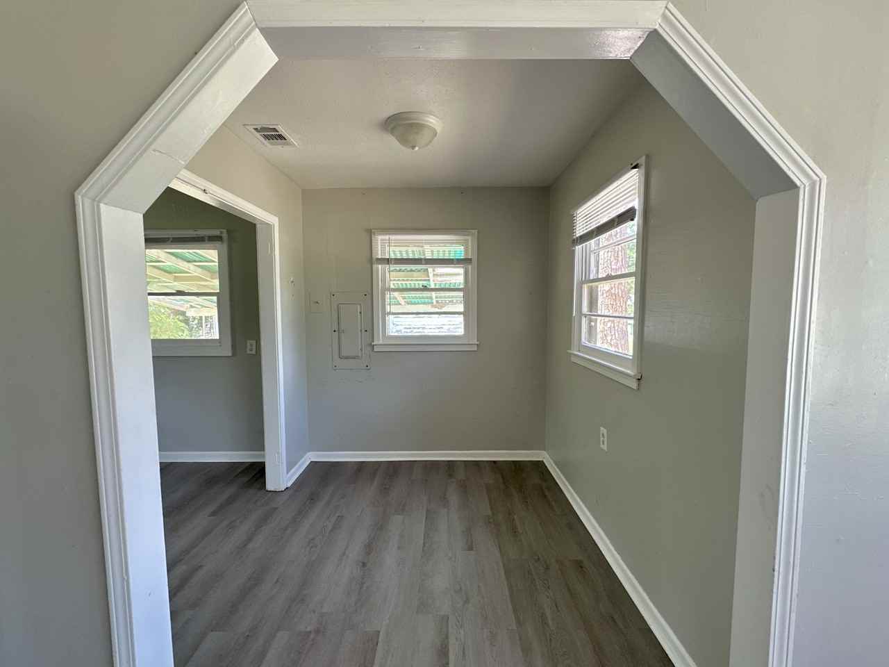 803 Lausanne Dr #1 - Photo 4 of 17