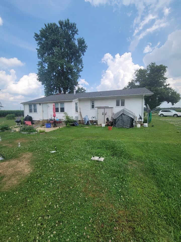 7110 Noble Rd #1 - Photo 2 of 11