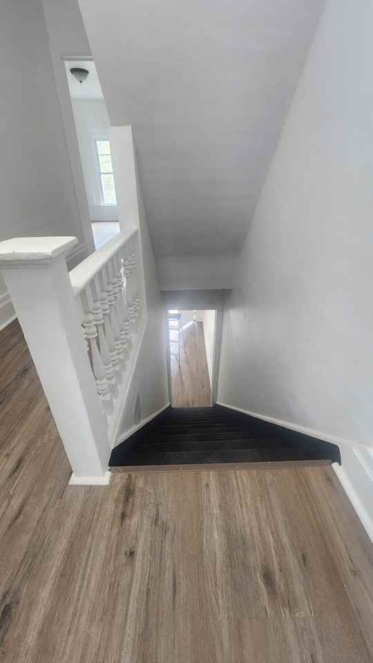 212 1/2 King St #2 - Photo 6 of 12