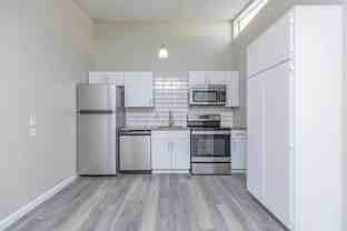 13517 W Glendale Ave - Photo 1 of 1