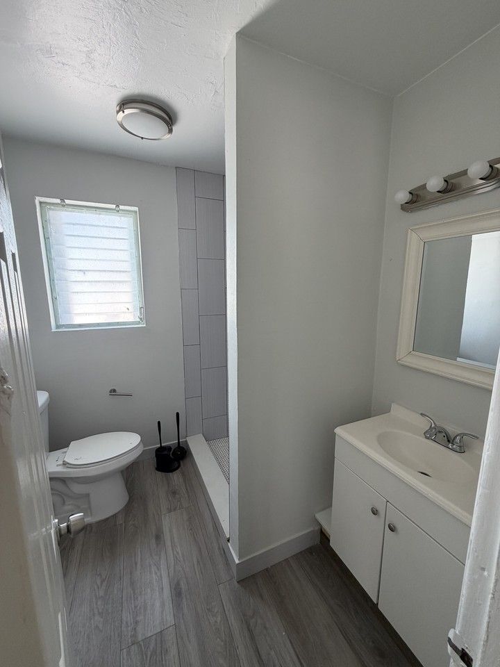 1426 S N St #1426-25 - Photo 5 of 5