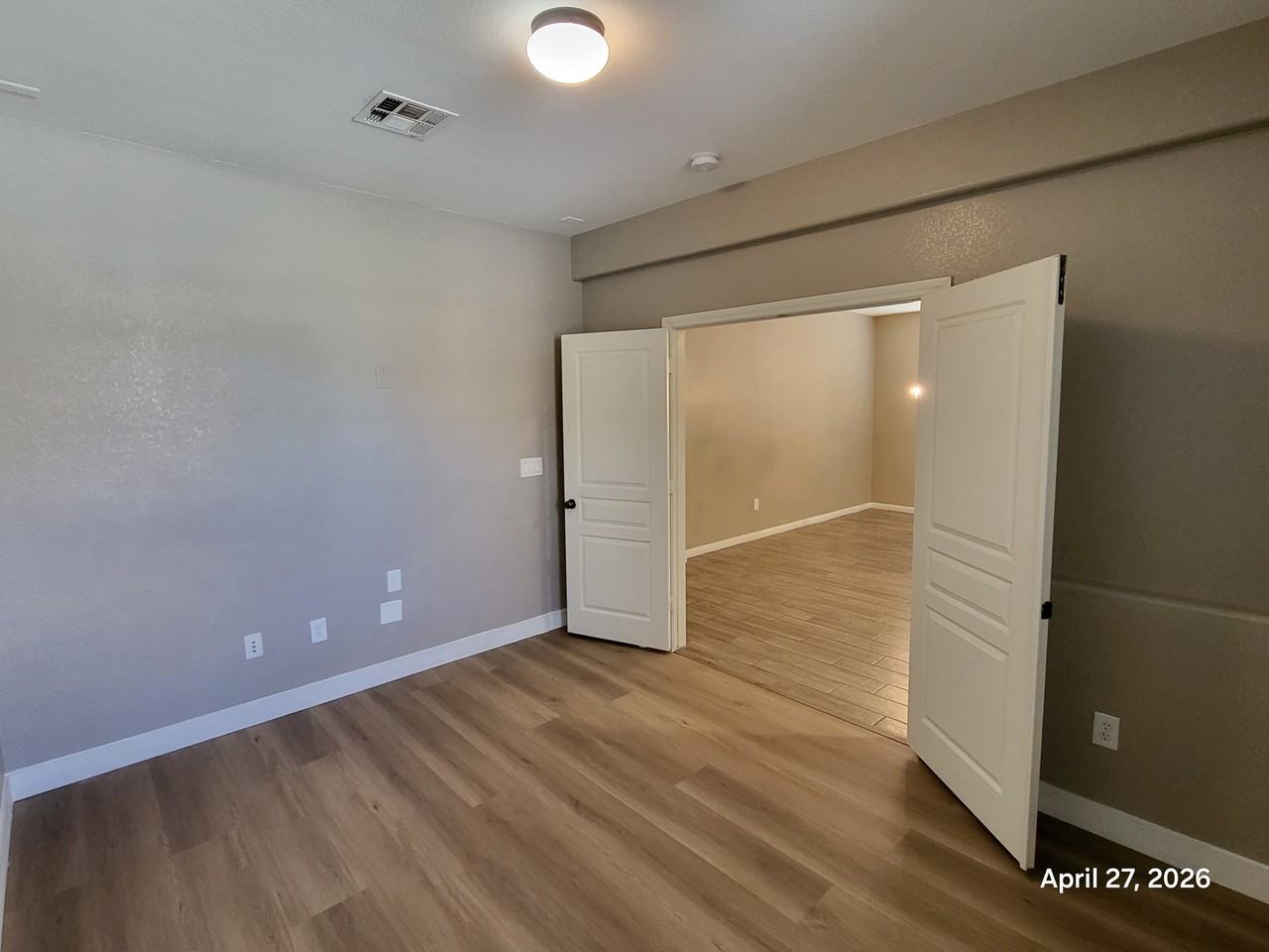 217 Junction Peak Ave #1 - Photo 4 of 20