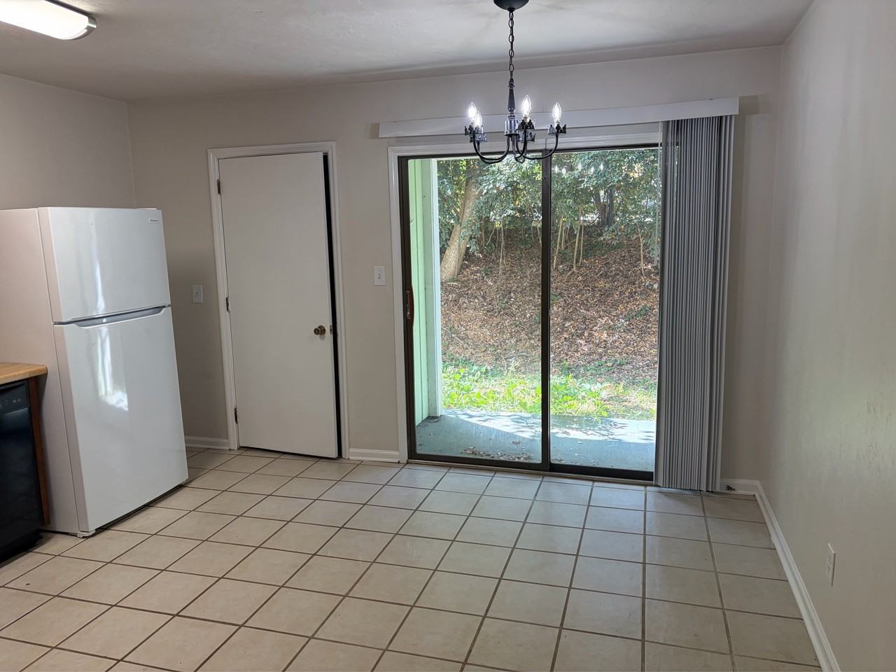 220 Atkinson Dr #D - Photo 7 of 14
