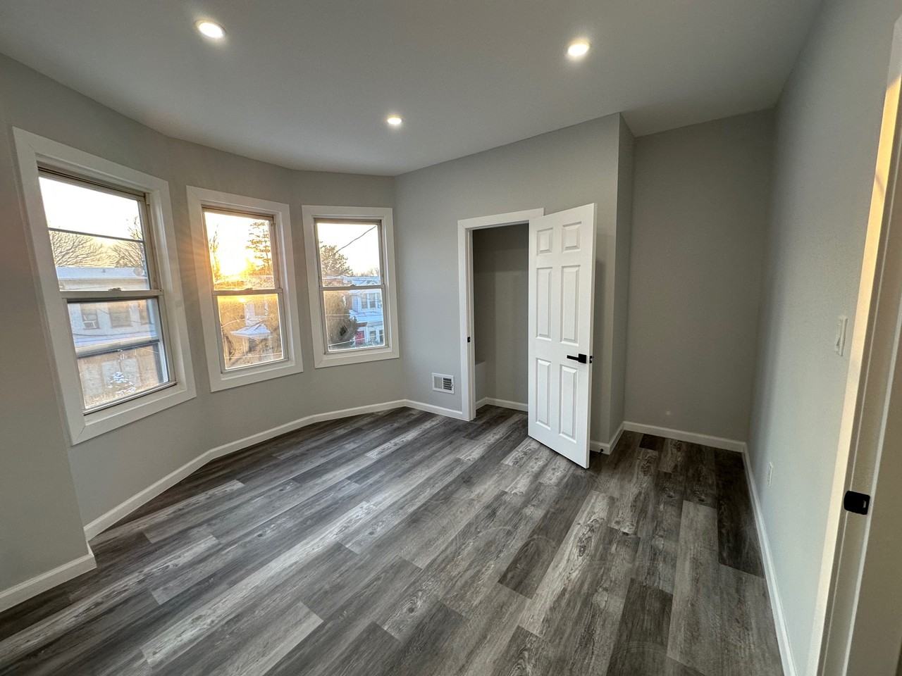1141 Herbert St #1 - Photo 6 of 20