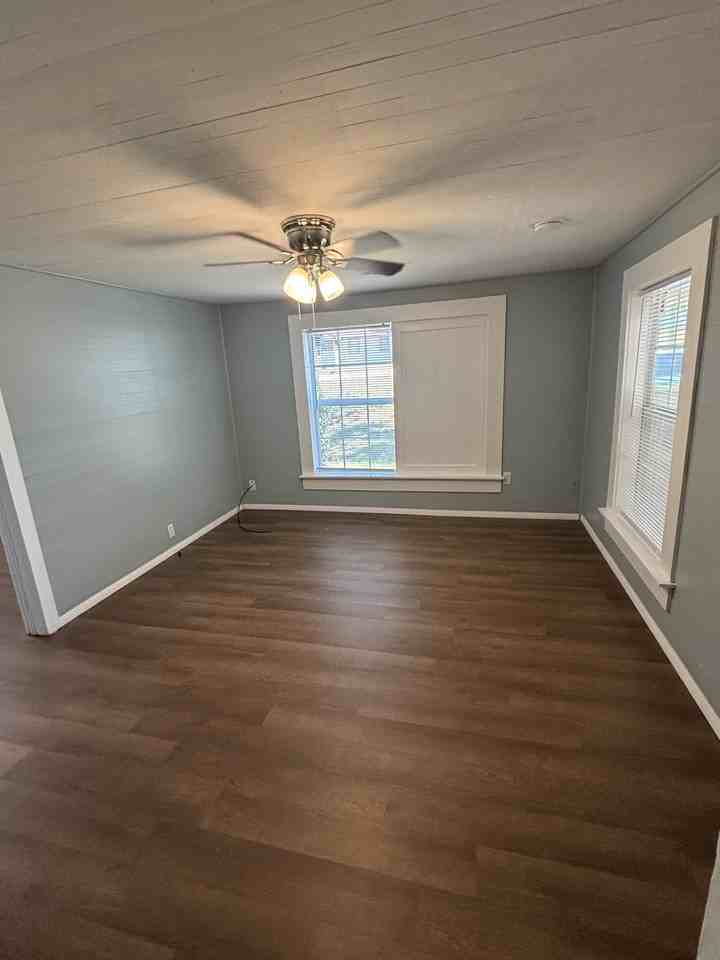103 N Watkins St #1 - Photo 7 of 16